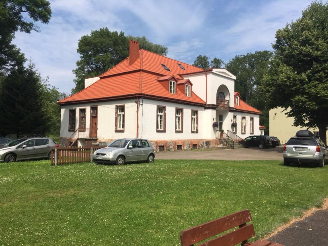 Plesna Park Hotel Екстериор снимка